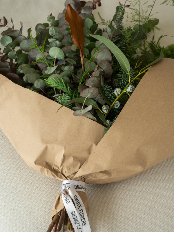 Eucalipto y magnolia - Omotesandō Plants